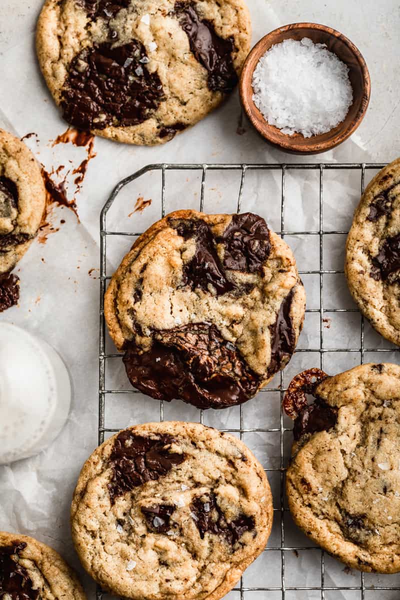 Eggless-chocolate-chip-cookies