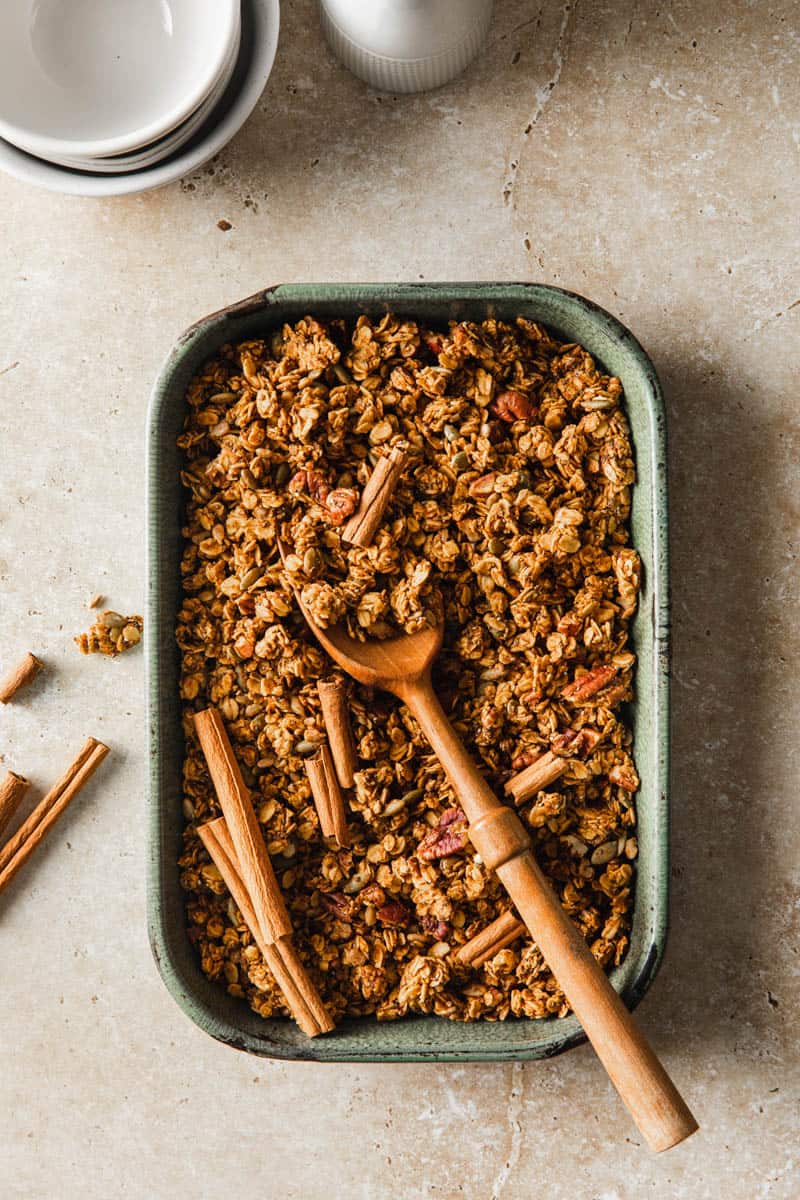 healthy homemade pumpkin spice harvest granola with maple syrup and quinoa.