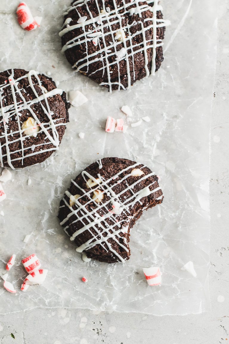 White_Chocolate_Peppermint_Brownie_Cookies_0004