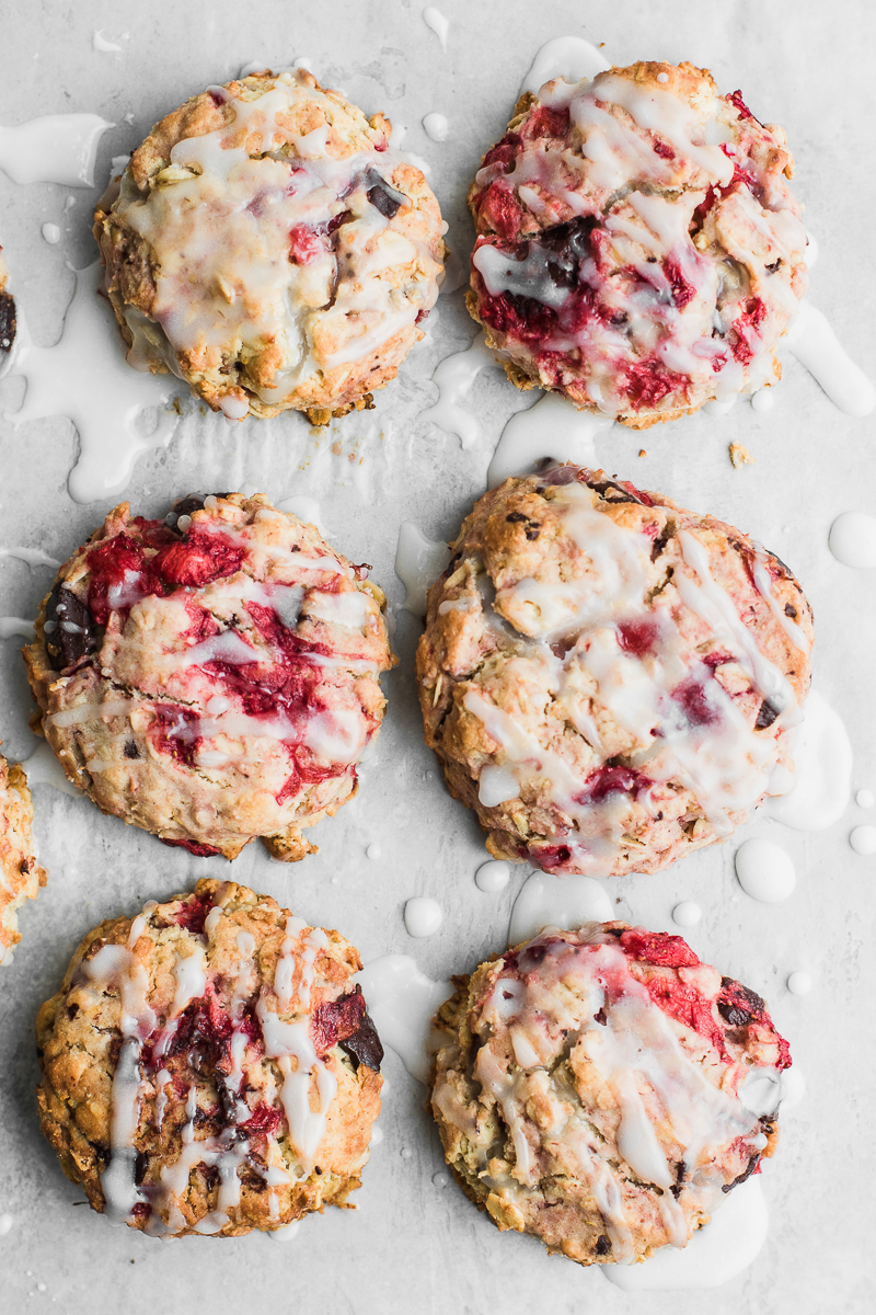 strawberry scones with oats, chocolate and made gluten free