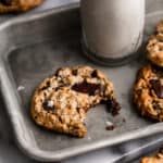 Healthy oatmeal cookies. The best gluten free dessert.