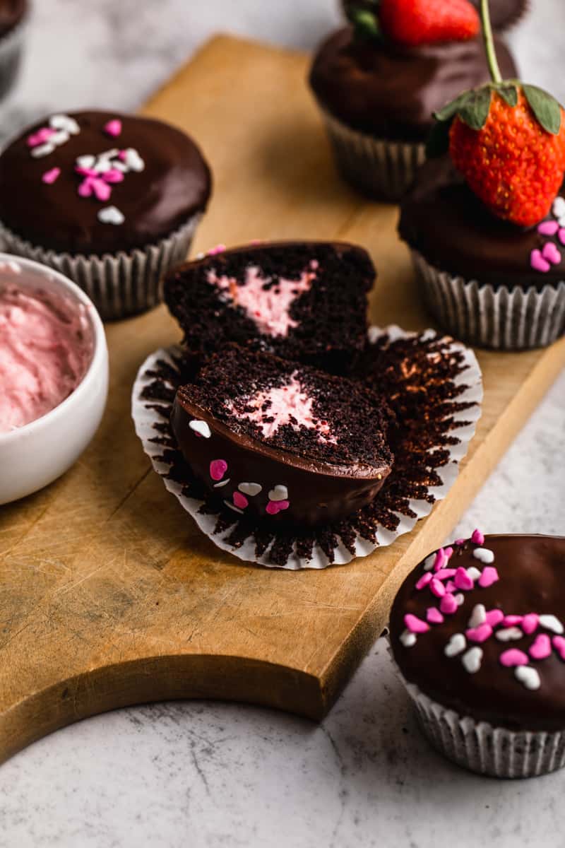 Healthy valentine's day cupcakes. The best gluten free dessert.