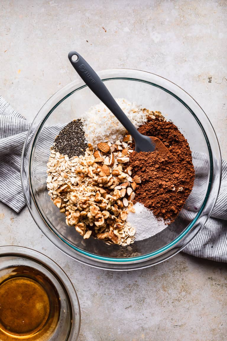 Healthy Chocolate Granola | Gluten Free and Vegan
